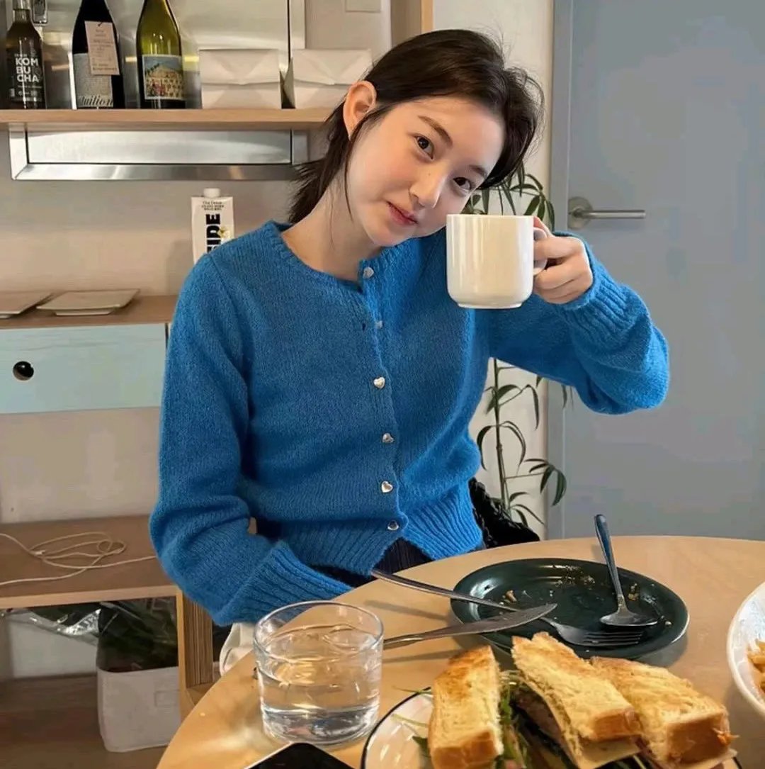 小刺猬与魔法石